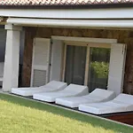 Nyaraló Like At N 11 Poolside Paradise Patio *