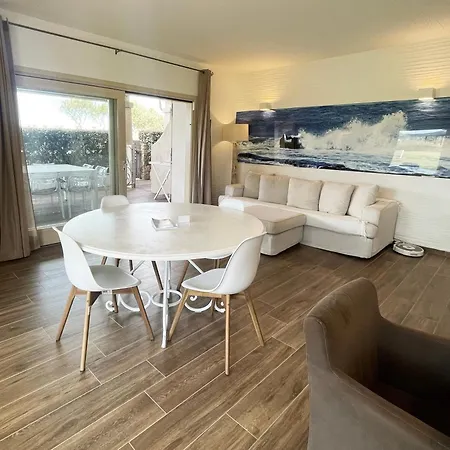 Casa vacanze Like At N 11 Poolside Paradise Patio